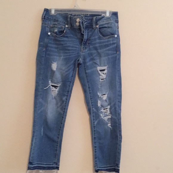 American Eagle Outfitters Denim - American Eagle Artist Crop